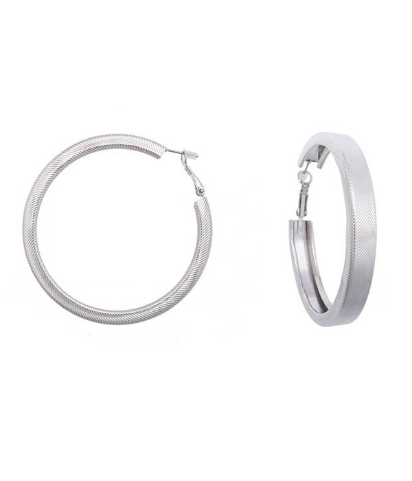 Eloquii Textured Chunky Diagonal Hoop